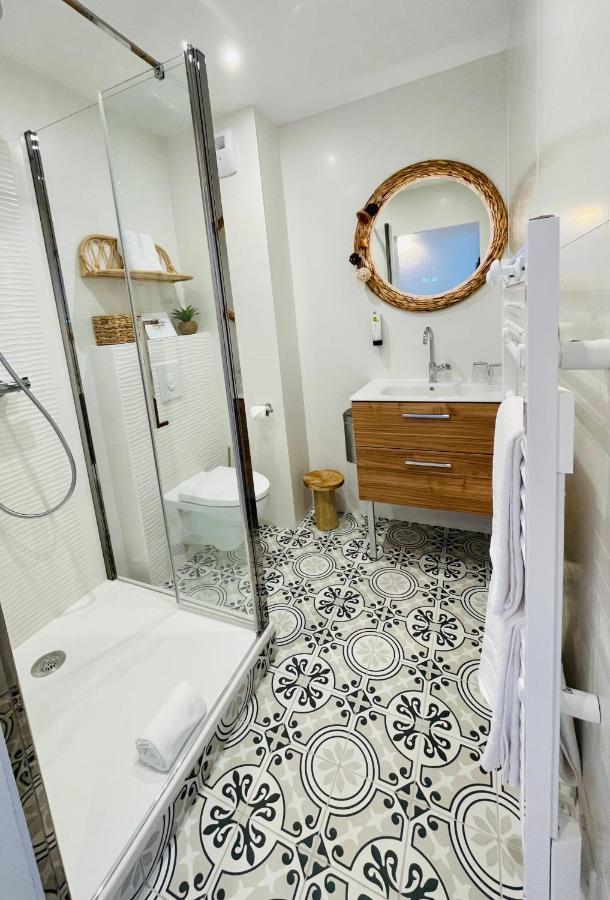 Hotel La Caravelle Logis Biscarrosse Zewnętrze zdjęcie