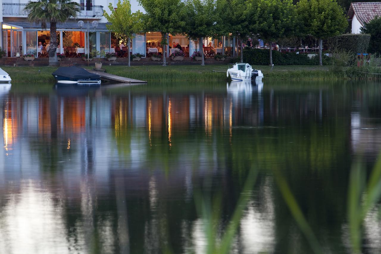 Hotel La Caravelle Logis Biscarrosse Zewnętrze zdjęcie